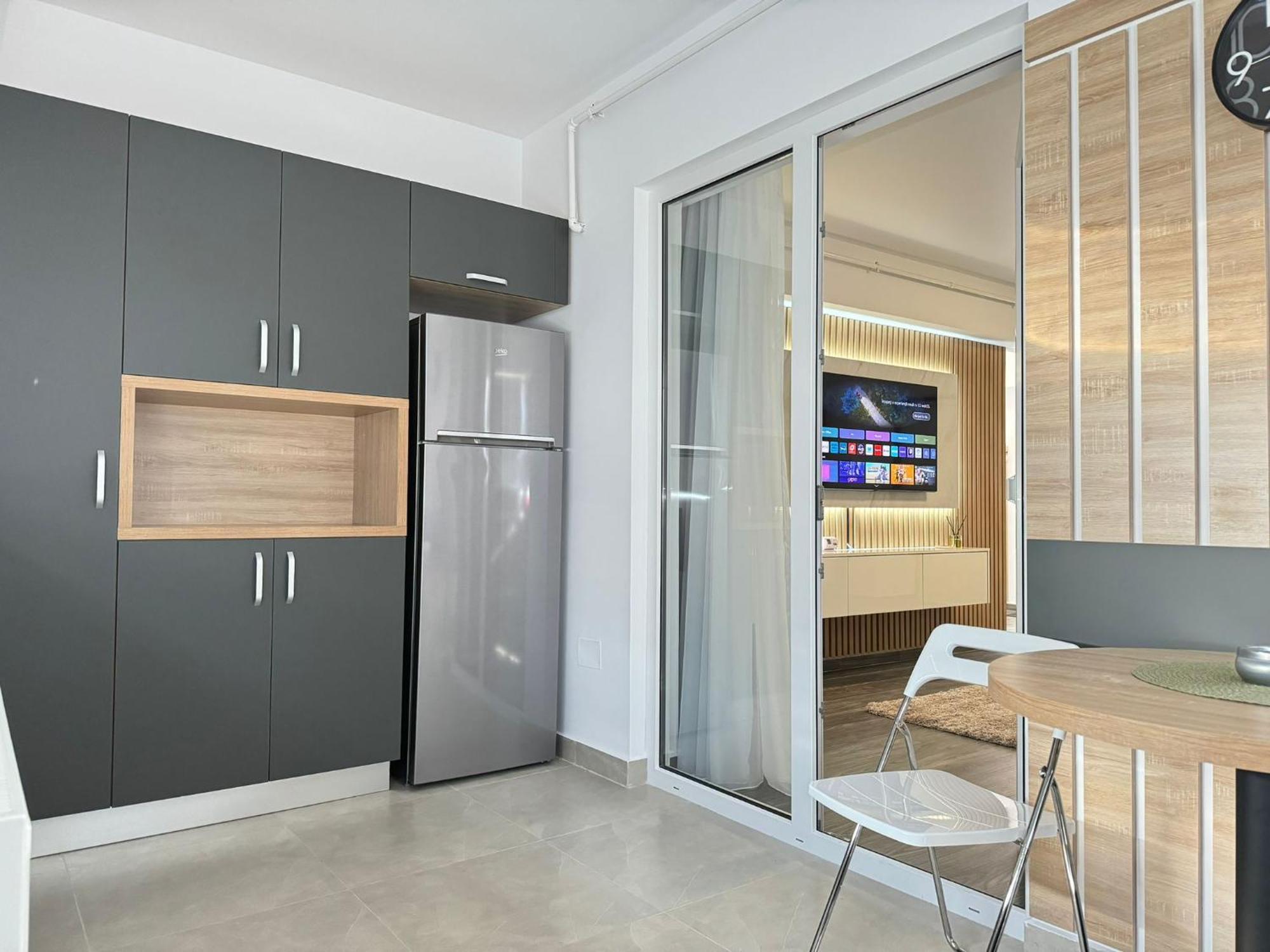 Luxury Glam Apartments Central Adress Bucuresti With Parking Exteriör bild