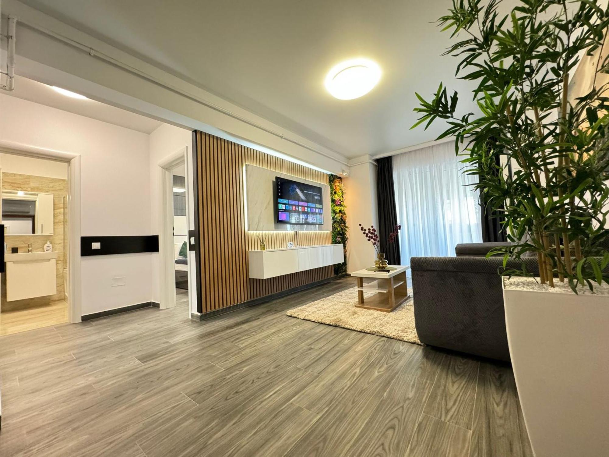 Luxury Glam Apartments Central Adress Bucuresti With Parking Exteriör bild
